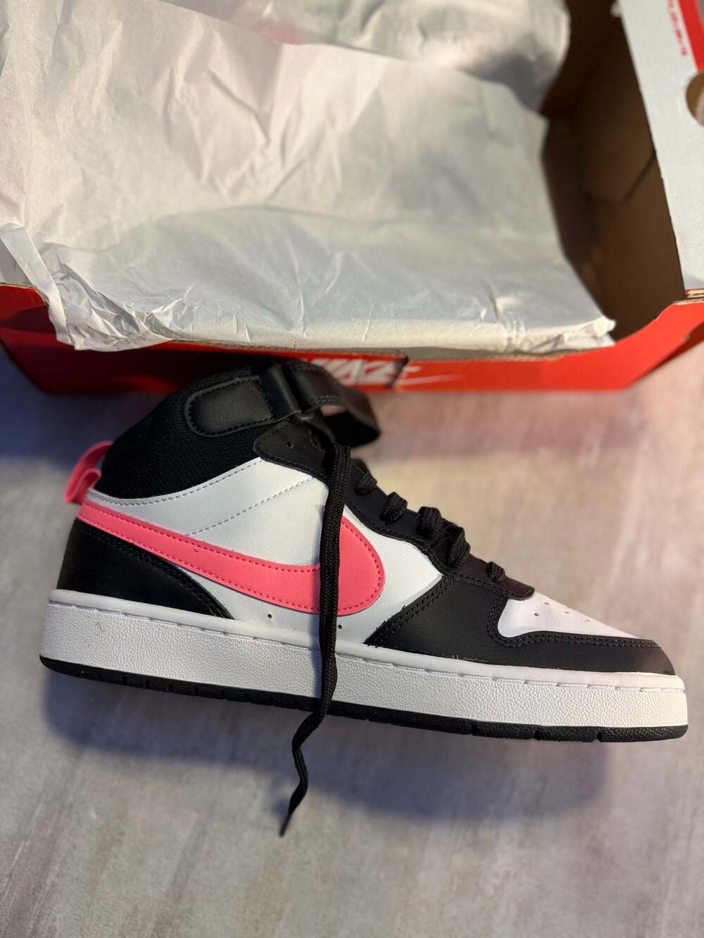 Nike Court Borough Mid 2 (GS) Black Sunset Pulse White Size 7Y - Picture 5 of 6